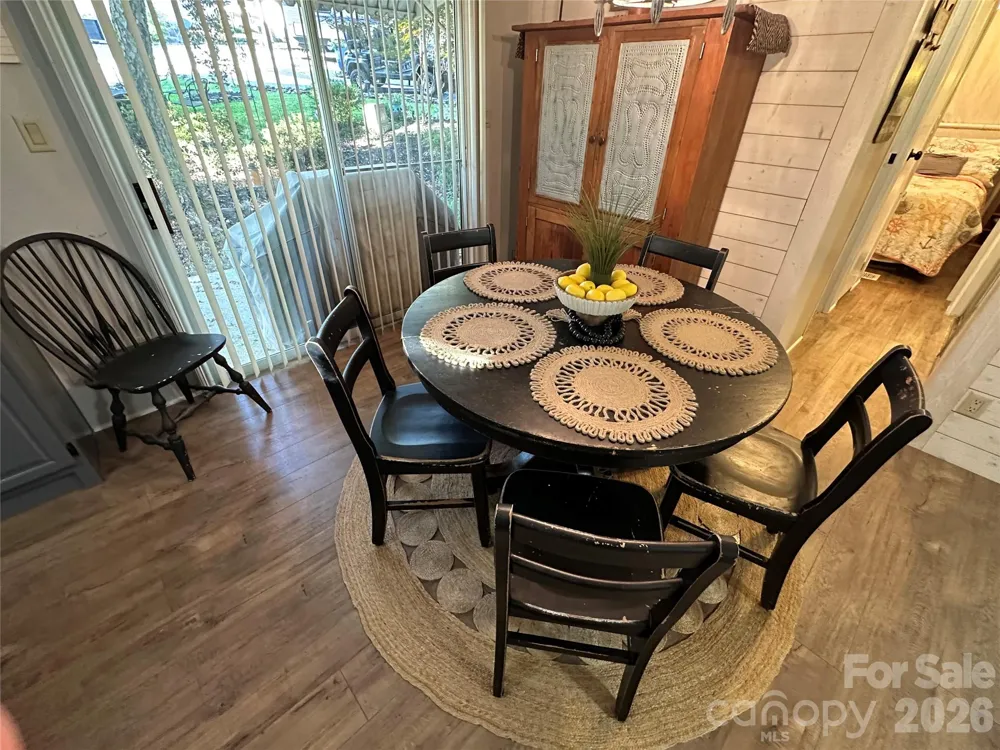 111 Hickory Circle New London, NC 28127