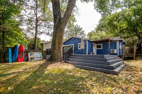 1130 W Lake Drive
