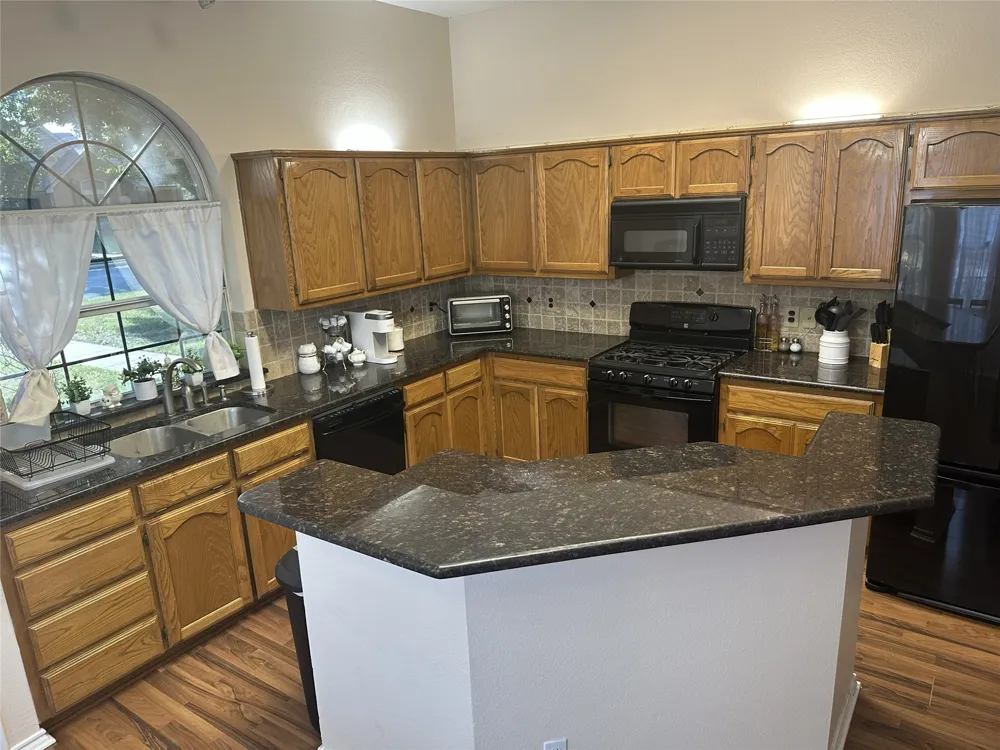 3308 Pheasant Hollow Denton, TX 76207