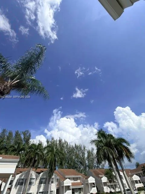 2224 SE 27 dr #201 C Homestead, FL 33035