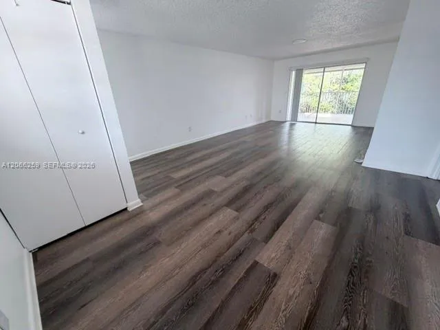 2224 SE 27 dr #201 C Homestead, FL 33035