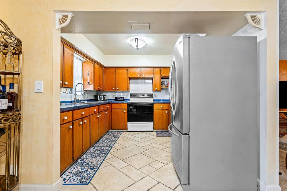 5811 SW 53RD TERRACE Davie, FL 33314