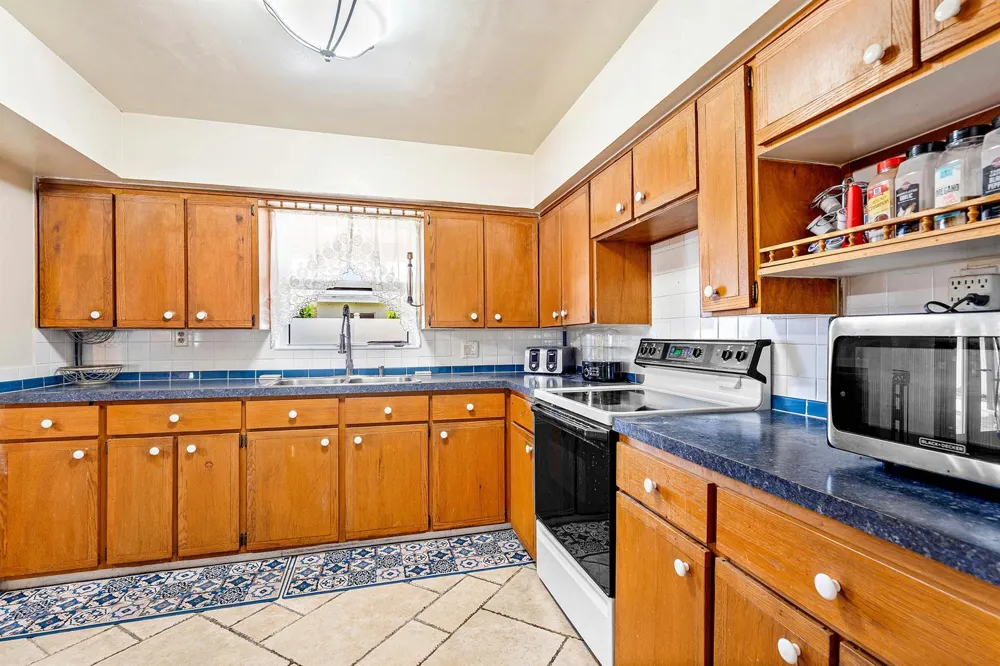 5811 SW 53RD TERRACE Davie, FL 33314