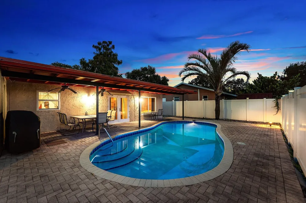 5811 SW 53RD TERRACE Davie, FL 33314