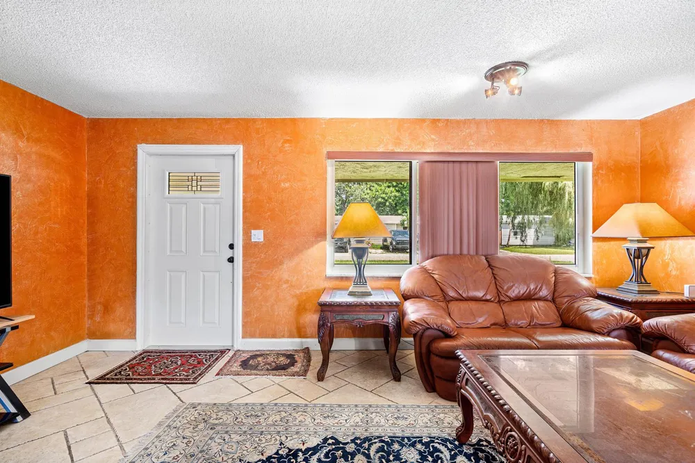 5811 SW 53RD TERRACE Davie, FL 33314
