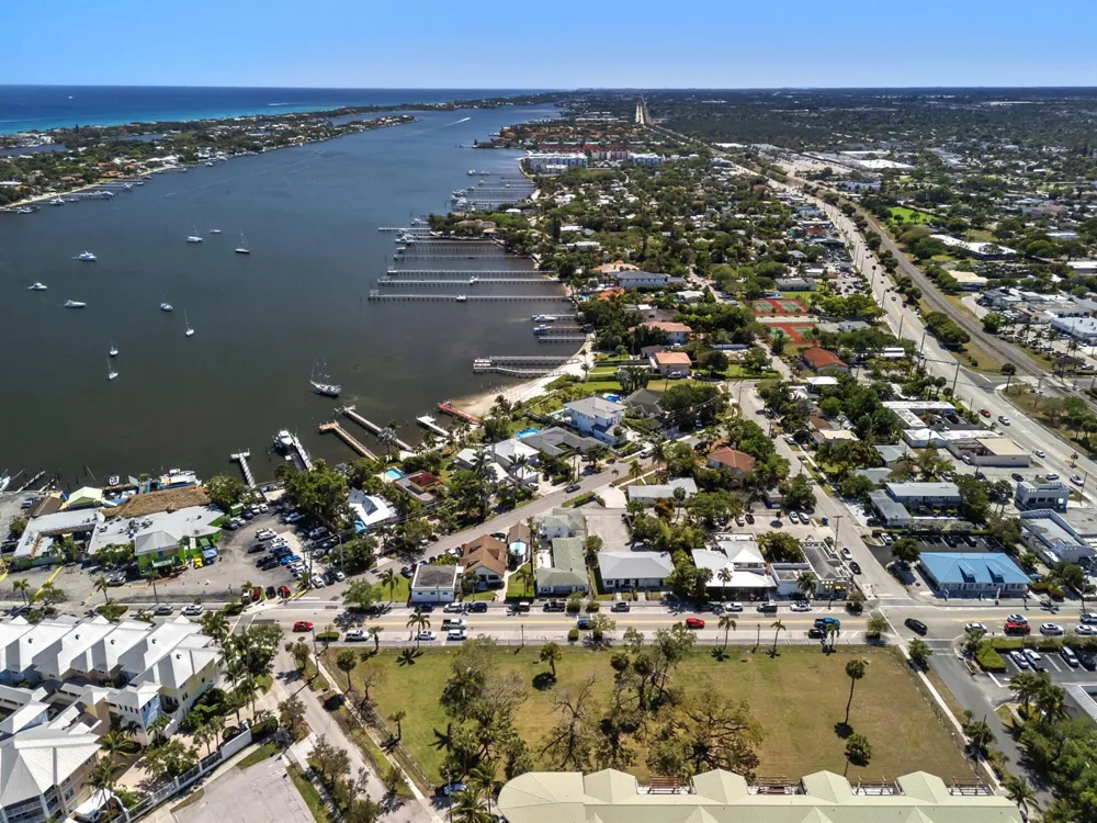 201 E Ocean Avenue Lantana, FL 33462
