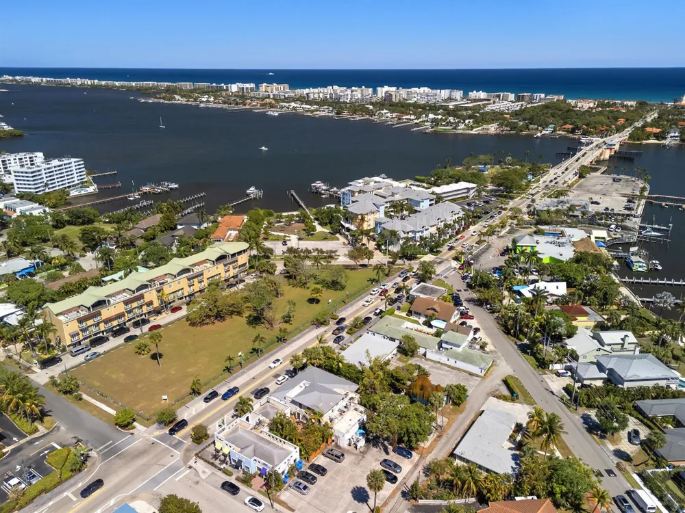 201 E Ocean Avenue Lantana, FL 33462