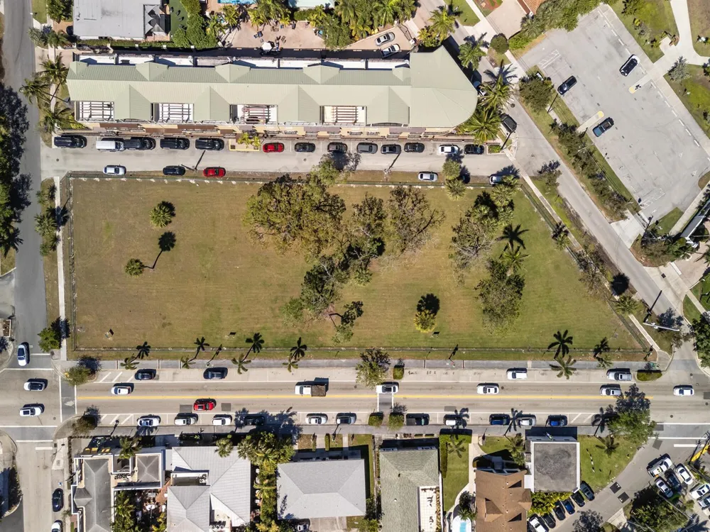 201 E Ocean Avenue Lantana, FL 33462