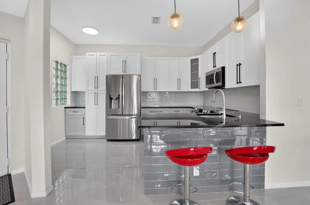 5406 Firenze Drive #M Boynton Beach, FL 33437