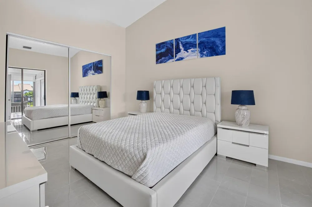 5406 Firenze Drive #M Boynton Beach, FL 33437