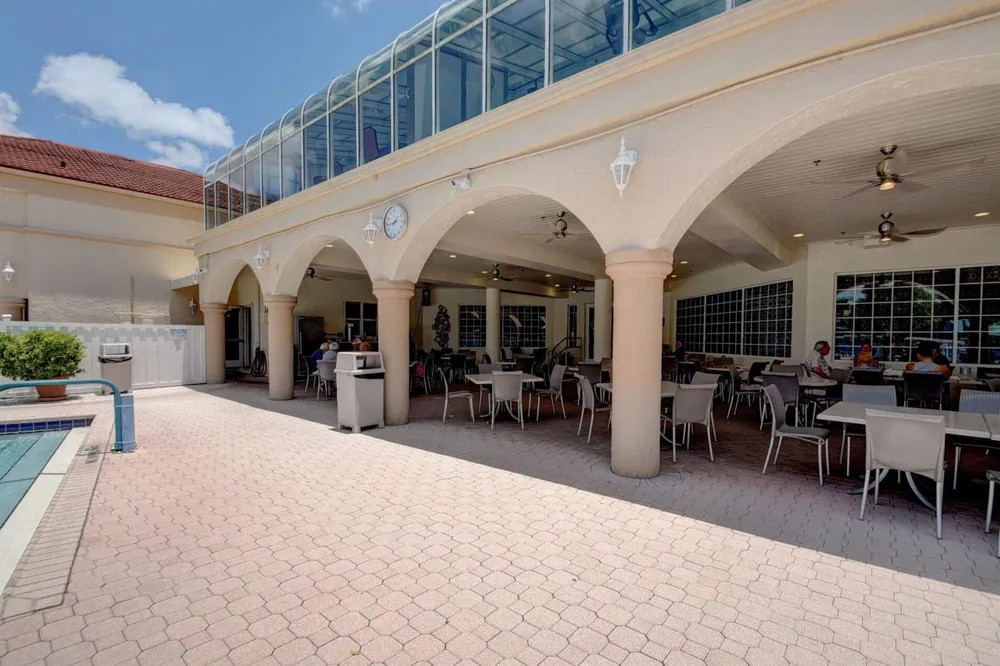 5406 Firenze Drive #M Boynton Beach, FL 33437