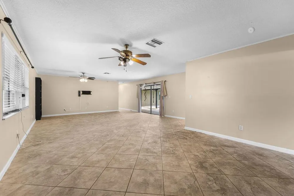 3596 12TH STREET SW Vero Beach, FL 32968