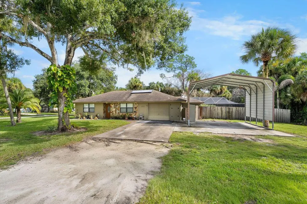 3596 12TH STREET SW Vero Beach, FL 32968