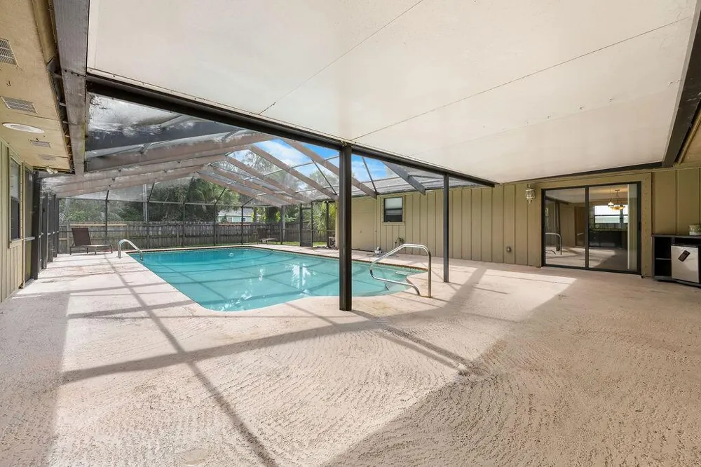 3596 12TH STREET SW Vero Beach, FL 32968