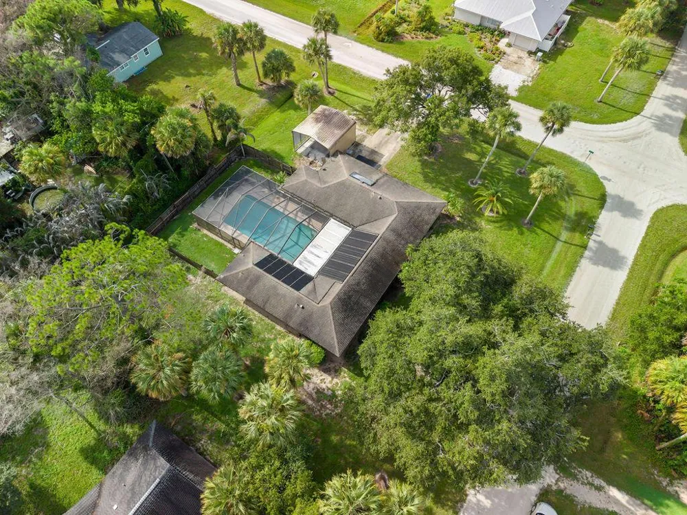 3596 12TH STREET SW Vero Beach, FL 32968