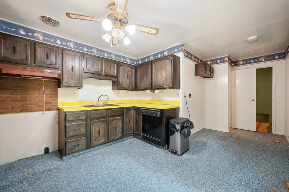 6329 Springdale Boulevard Grand Blanc Charter Township, MI 48439