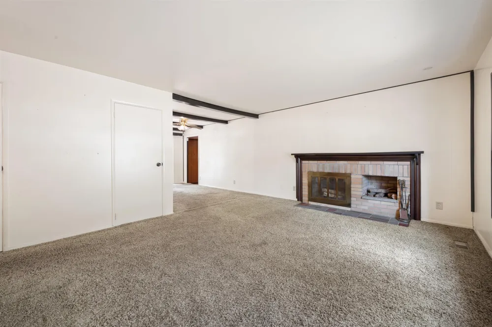 6329 Springdale Boulevard Grand Blanc Charter Township, MI 48439