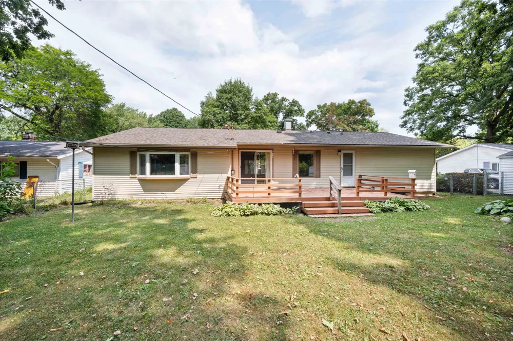 6329 Springdale Boulevard Grand Blanc Charter Township, MI 48439