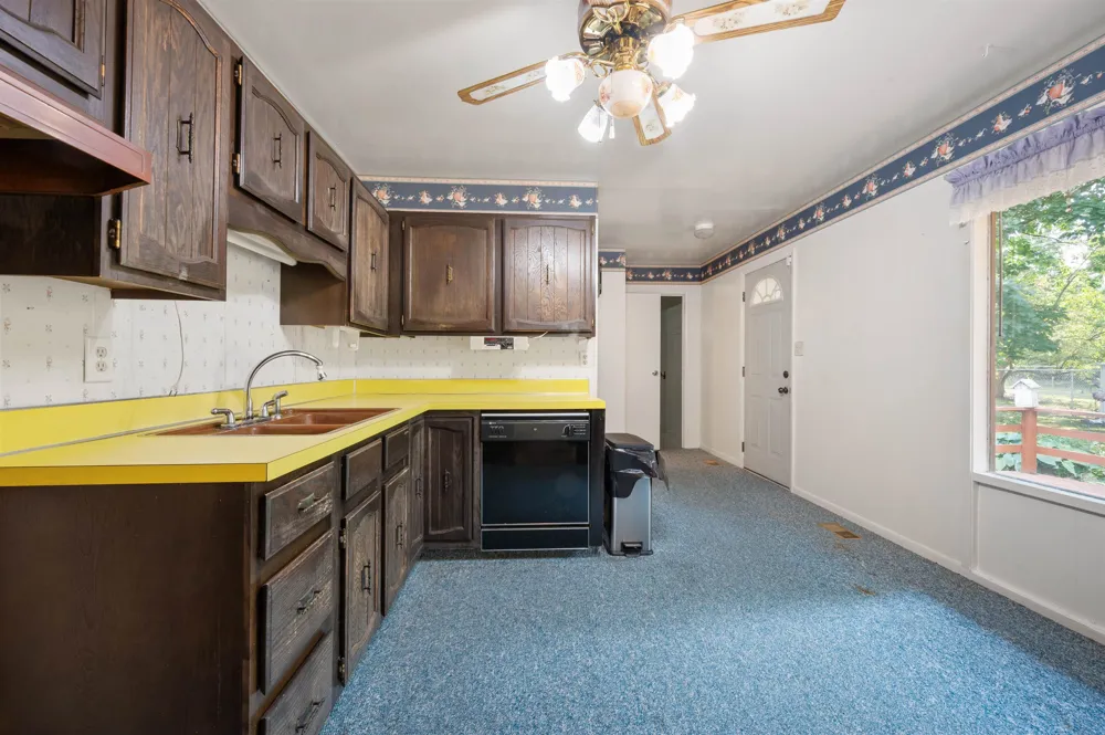 6329 Springdale Boulevard Grand Blanc Charter Township, MI 48439