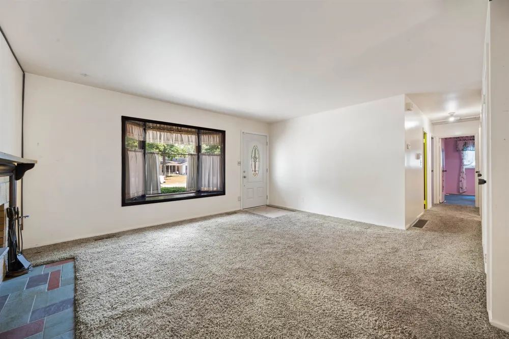6329 Springdale Boulevard Grand Blanc Charter Township, MI 48439