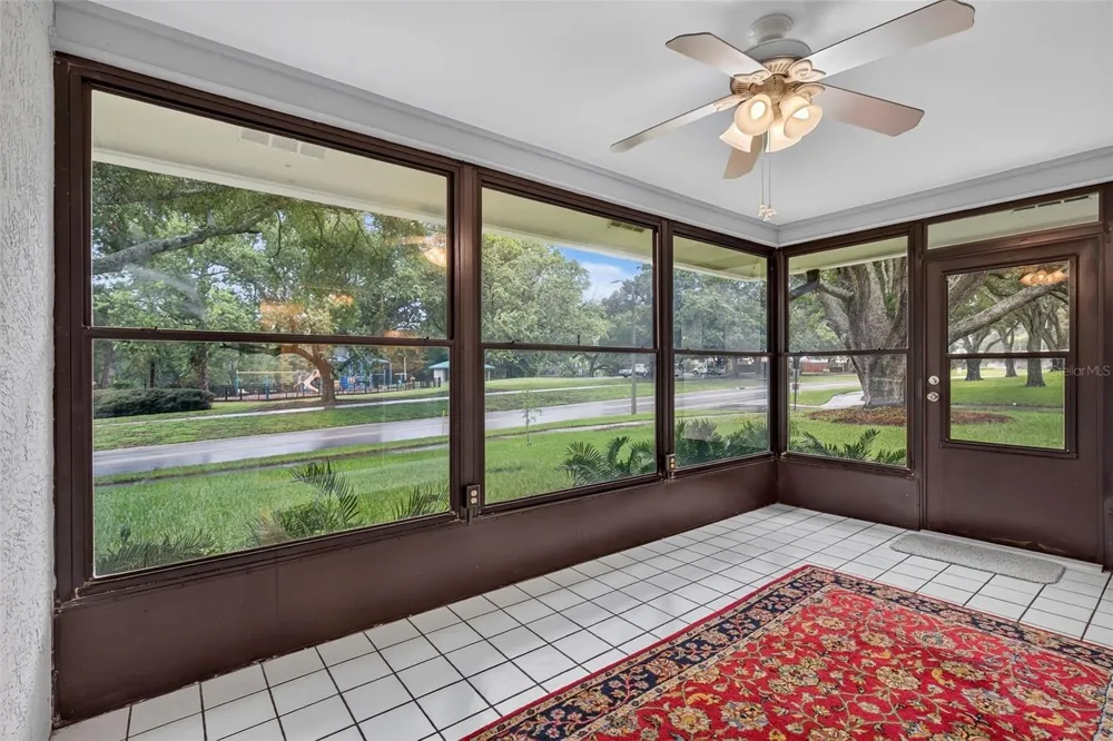 1275 STONEHAVEN LANE Dunedin, FL 34698