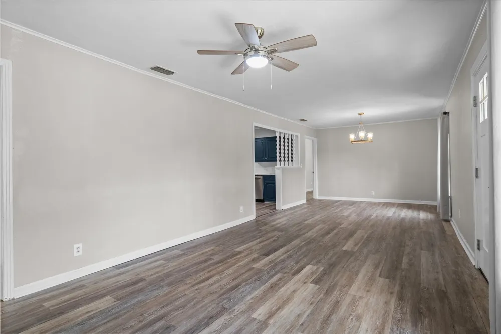 504 E Pennsylvania Avenue Van, TX 75790