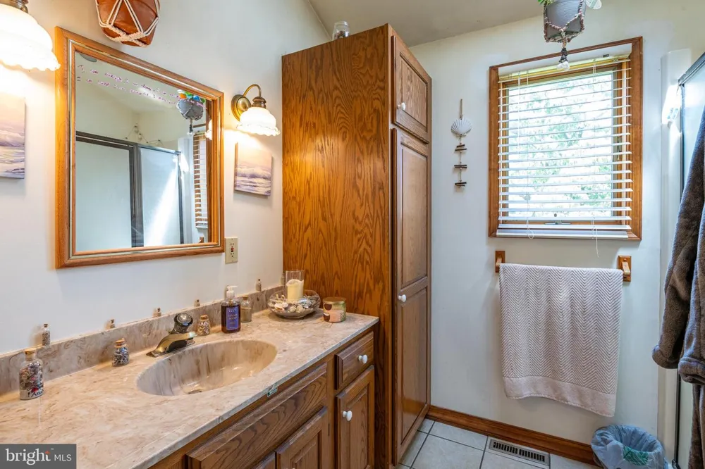 1925 E FAIRMONT STREET Allentown, PA 18109