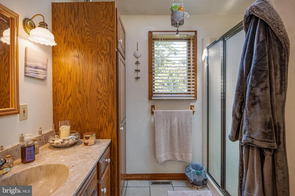 1925 E FAIRMONT STREET Allentown, PA 18109