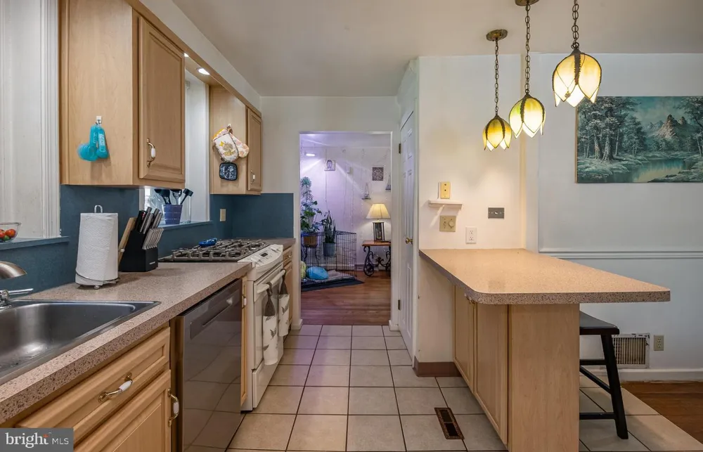 1925 E FAIRMONT STREET Allentown, PA 18109
