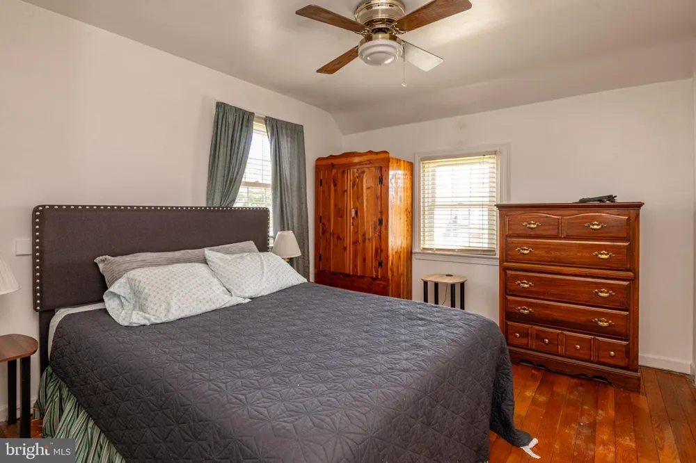 1925 E FAIRMONT STREET Allentown, PA 18109