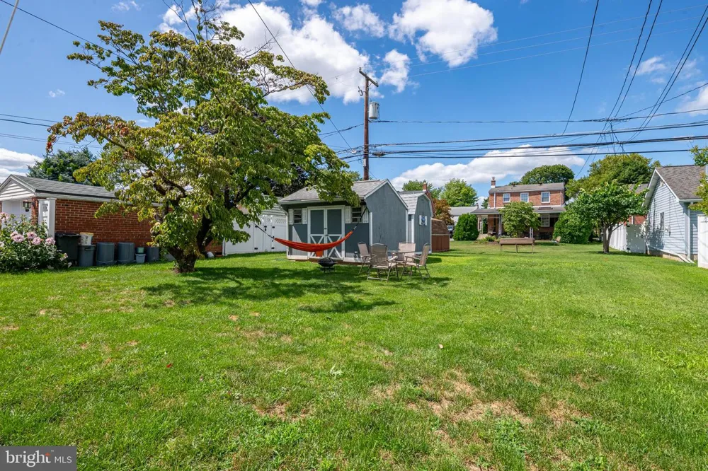 1925 E FAIRMONT STREET Allentown, PA 18109