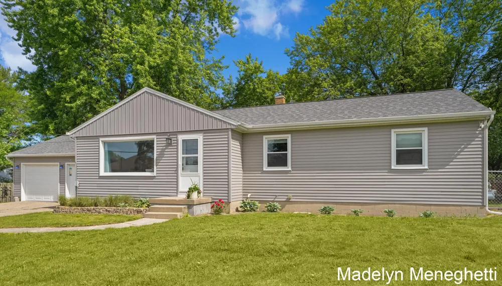 2765 Baldwin Street Jenison, MI 49428