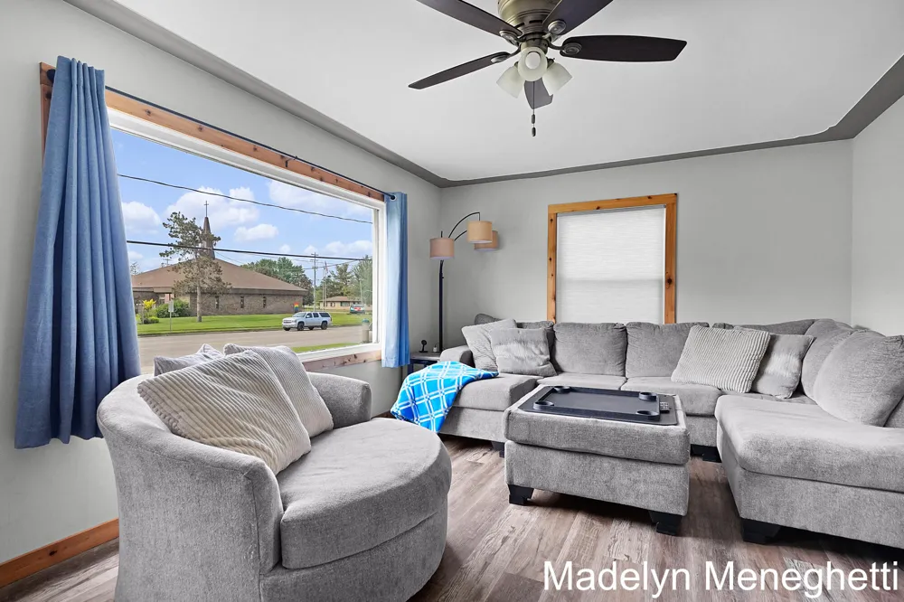 2765 Baldwin Street Jenison, MI 49428