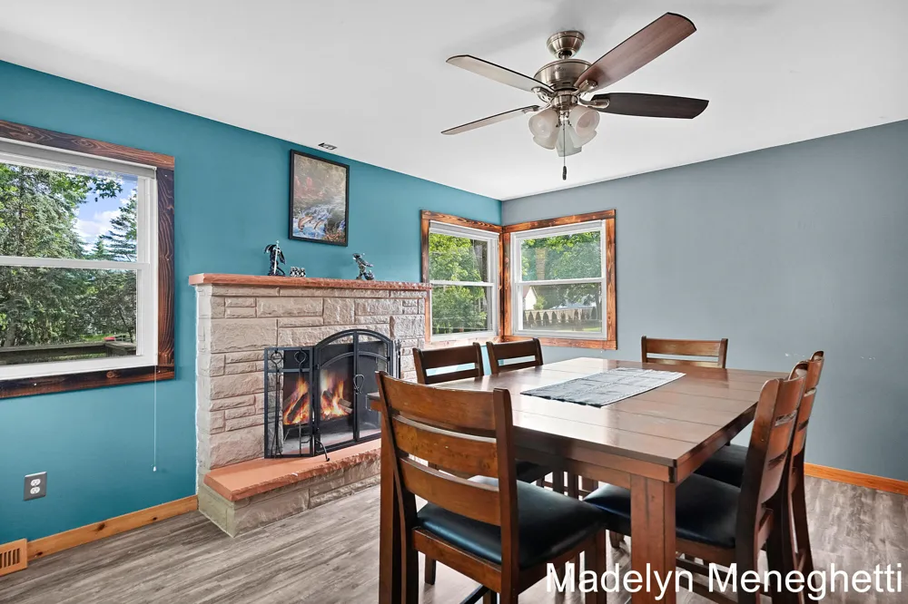 2765 Baldwin Street Jenison, MI 49428
