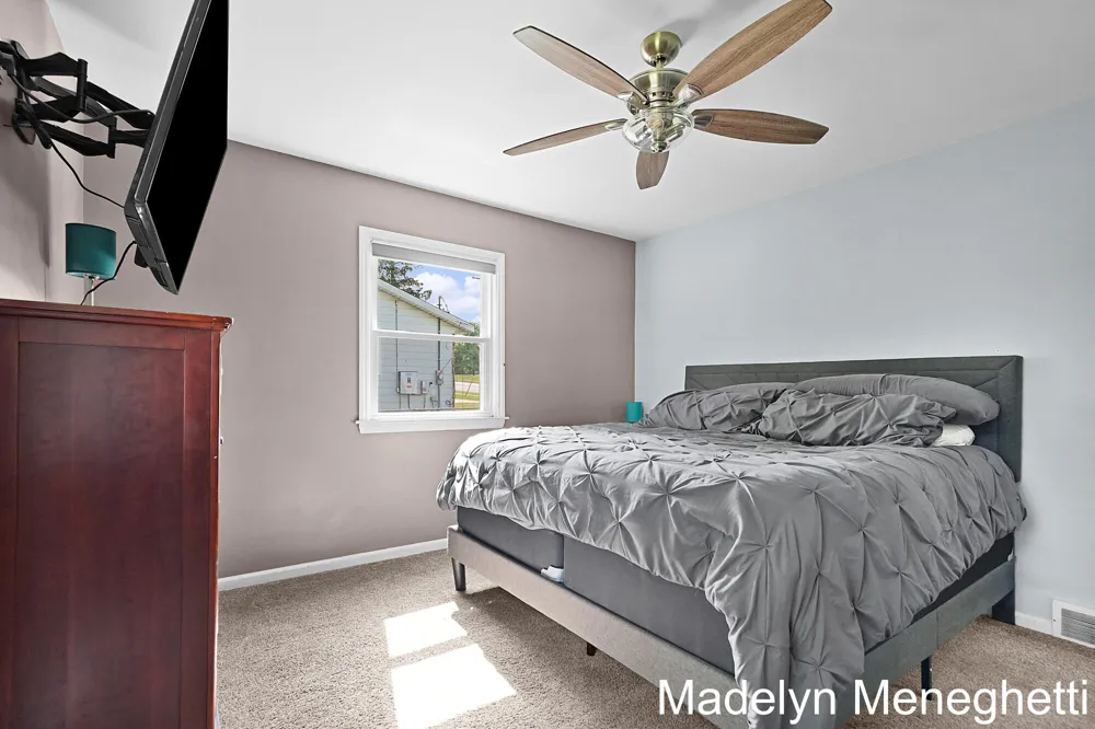 2765 Baldwin Street Jenison, MI 49428