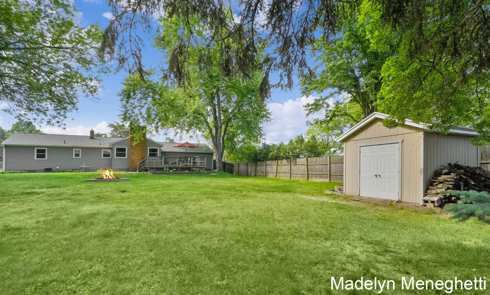 2765 Baldwin Street Jenison, MI 49428