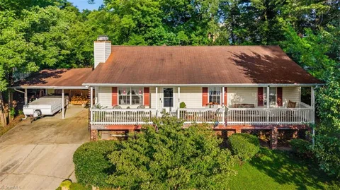 109 Poplar Lane