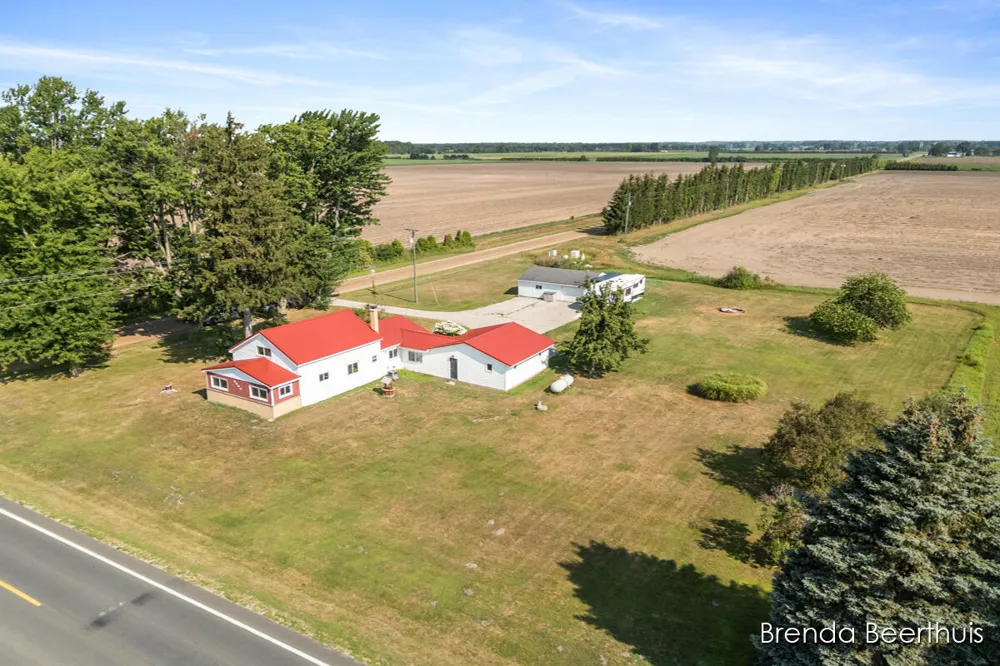 8800 Ellis Road Ravenna Township, MI 49451