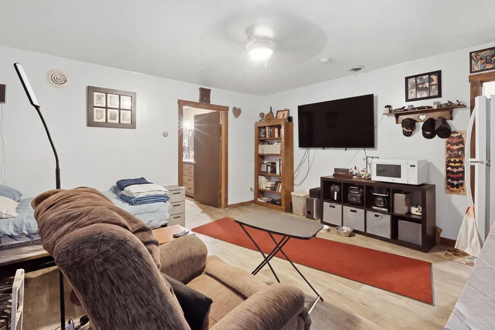 2899 Tanner Lake Road Hastings City, MI 49058