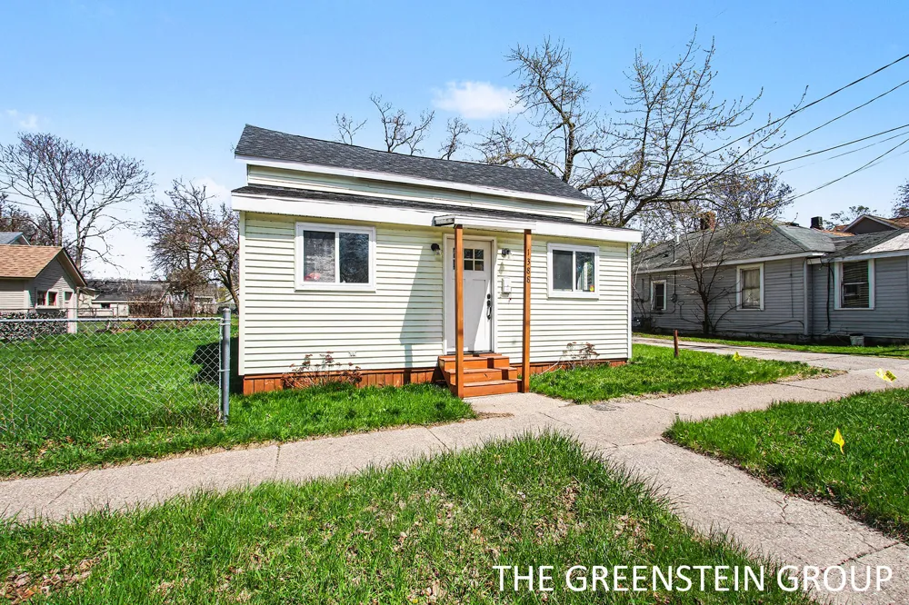 1388 7th Street Muskegon City, MI 49441