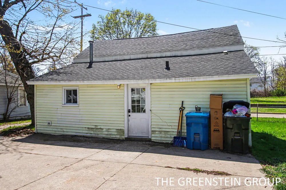 1388 7th Street Muskegon City, MI 49441