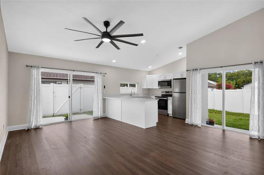 5408 MARLWOOD COURT Tampa, FL 33624