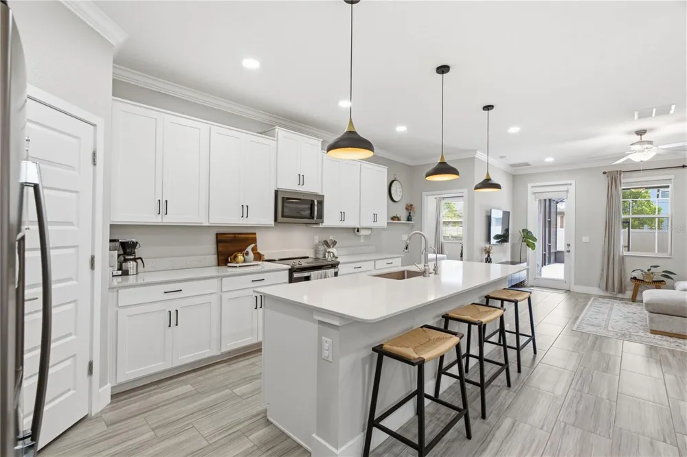 9807 WILD BEGONIA LOOP Land O Lakes, FL 34637