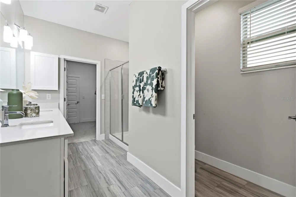 9807 WILD BEGONIA LOOP Land O Lakes, FL 34637