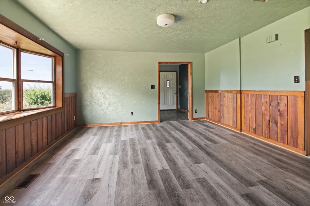 2174 S 125 E Shelbyville, IN 46176