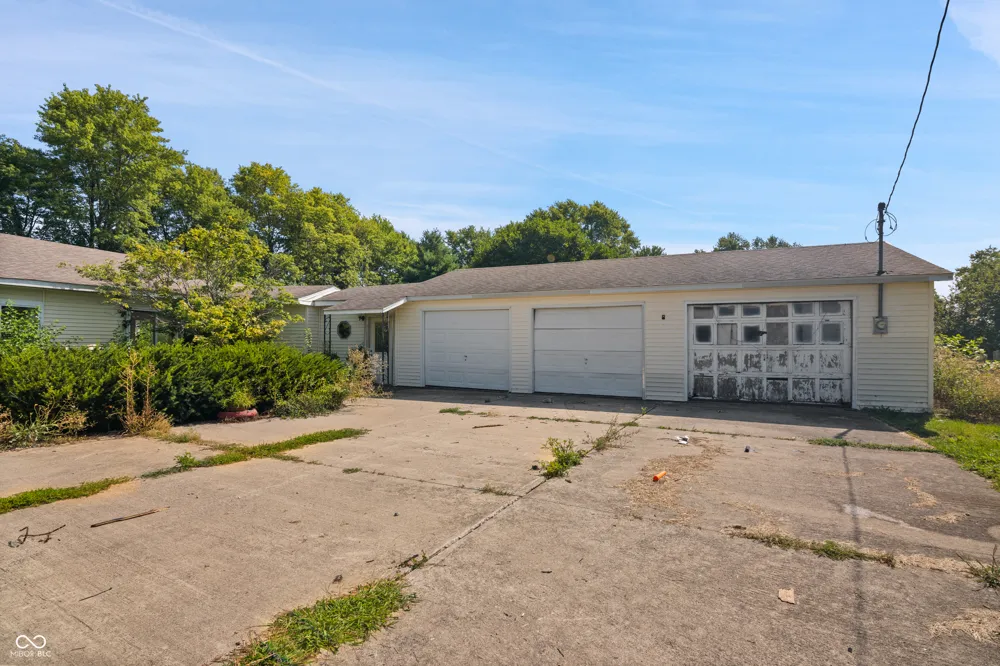 2174 S 125 E Shelbyville, IN 46176
