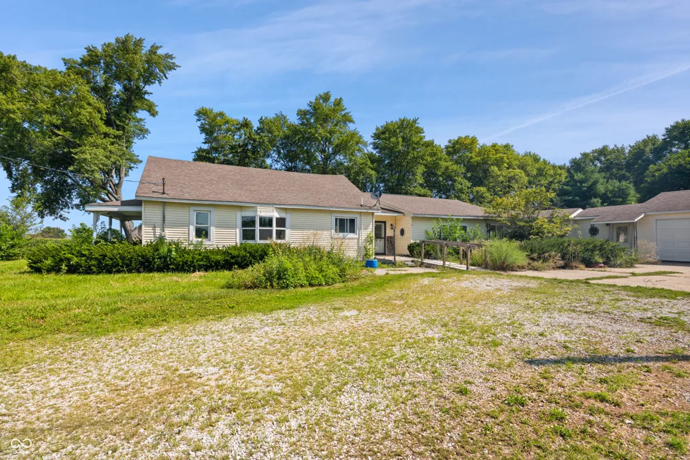 2174 S 125 E Shelbyville, IN 46176