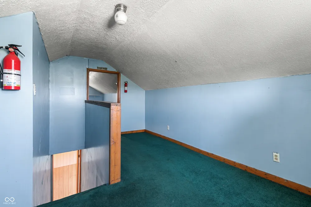2174 S 125 E Shelbyville, IN 46176