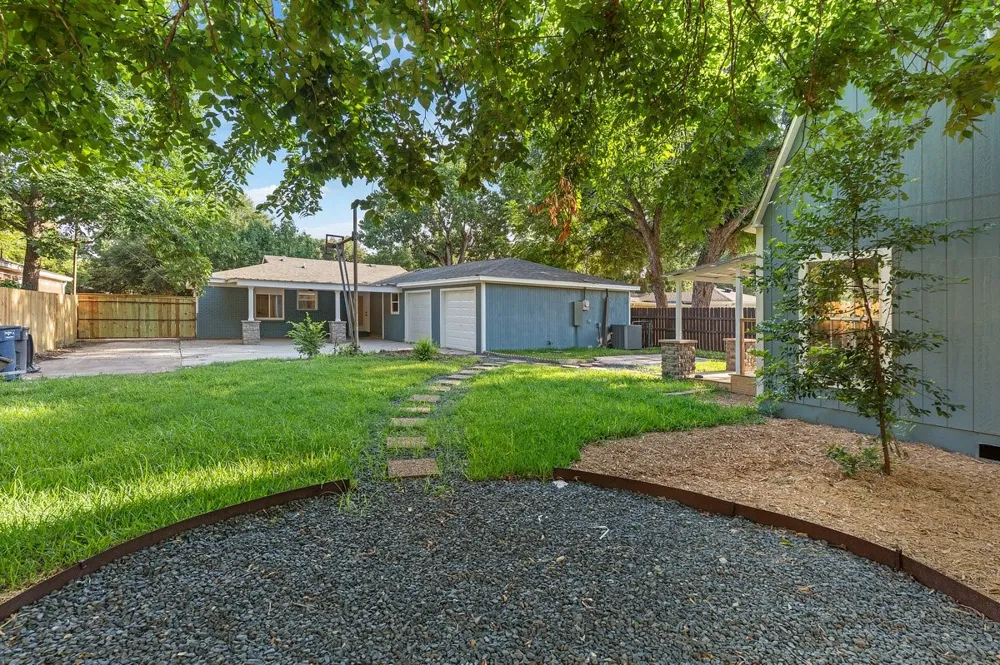 6136 Walnut Drive Fort Worth, TX 76114