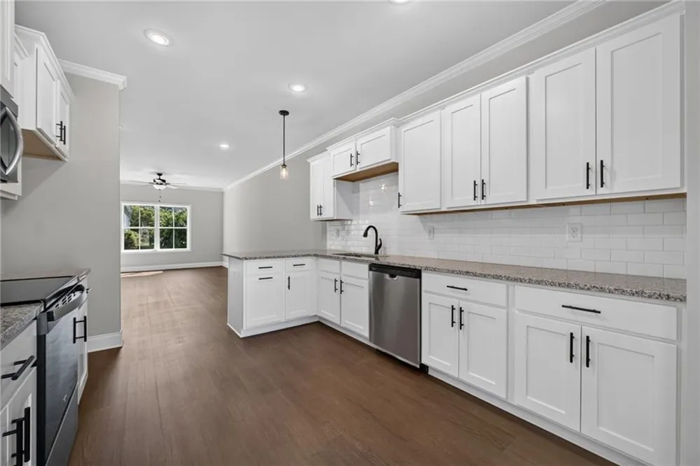 316 Milledge Avenue Monroe, GA 30655